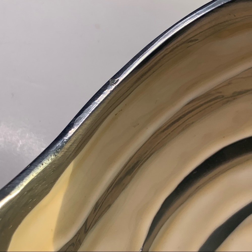 Michael Wainwright Signed 7” COMO Enamel and Aluminum Art Bowl - Picture 13 of 16